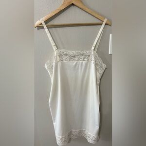 Vintage Connection by Maidenform Slip Dress — Size 36 (M) — Ivory Lace Trim —